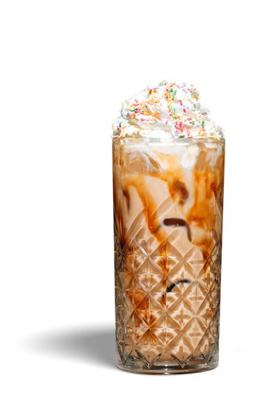 Iced Caramel Macchiato (Medium)