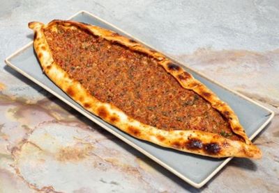 Kıymalı Pide