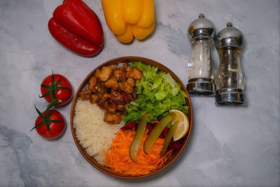 Acılı Tavuk Sote Bowl