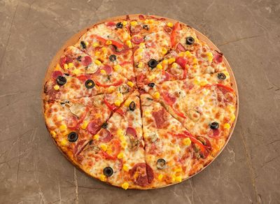 İtalyan Usulü Anadolu Pizza (Orta Boy)