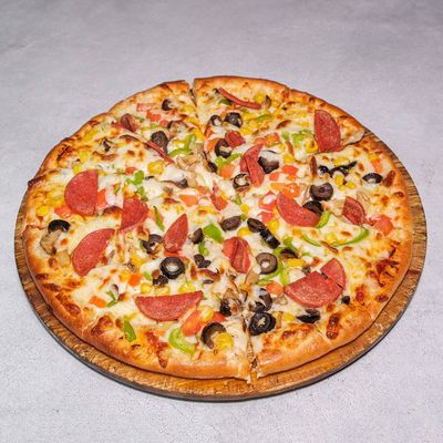 İtalyan Usulü Hawaii Pizza (Dev Boy)