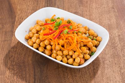 Nohutlu Salata