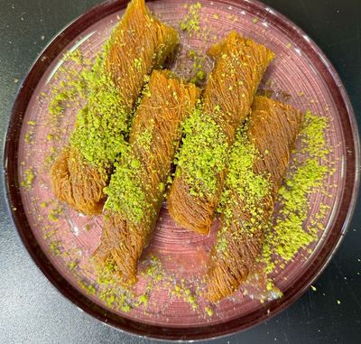 Fıstıklı Burma Kadayıf (4 Adet)