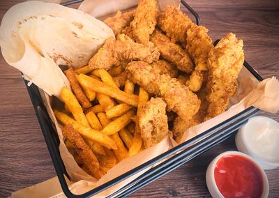 Acılı Cajun Sepeti