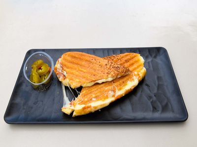 Sucuklu Tost