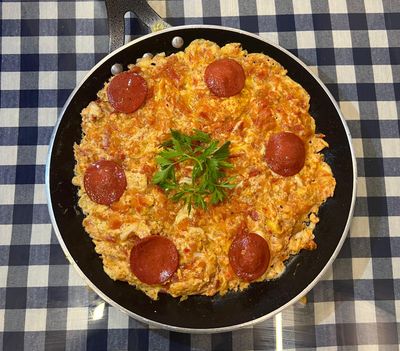 Sucuklu Kaşarlı Menemen