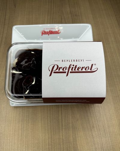 Bol Soslu Profiterol (670 gr.) (8 Top)