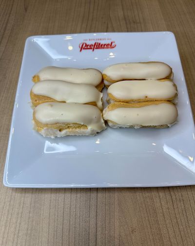 Beyaz Çikolatalı Ekler (500 gr.)