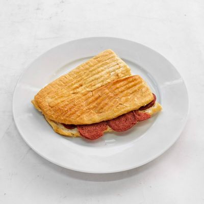 Sucuklu Yumurtalı Tost