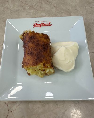 Dondurmalı Fırınlanmış Peynir Helvası