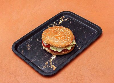 İsli Acılı Tavuk Burger