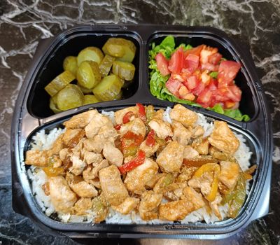 Pilav Üstü Soya Soslu Tavuk