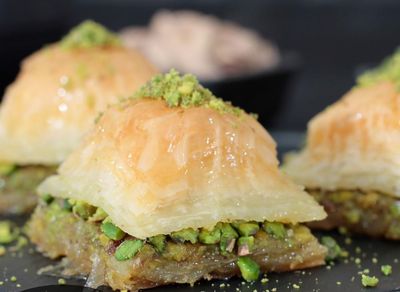 Antep Fıstıklı Özel Kare Baklava (250 gr.)