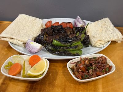 Patlıcanlı Kebap