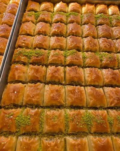 Tereyağlı Fıstıklı Antep Özel (1 kg.)