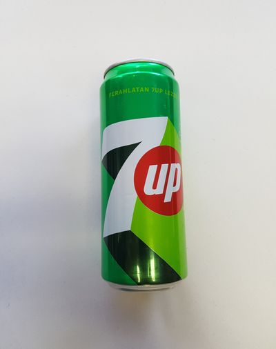 7UP (33 cl.)