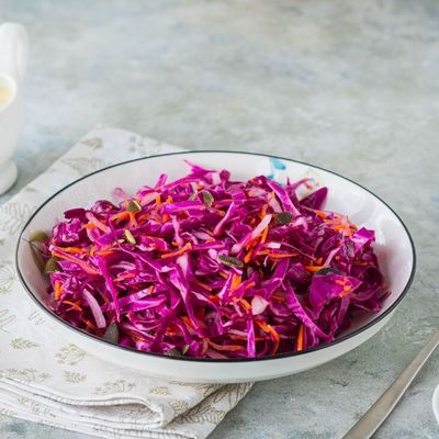 Kırmızılahana Salatası