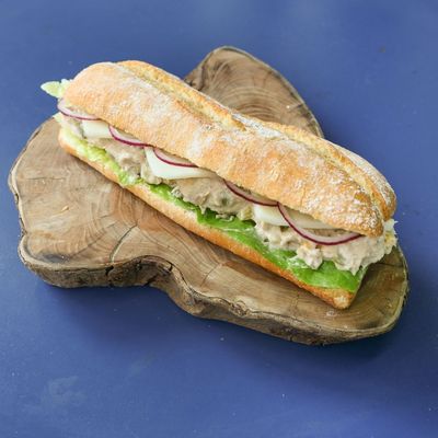 Ton Balıklı Sandviç