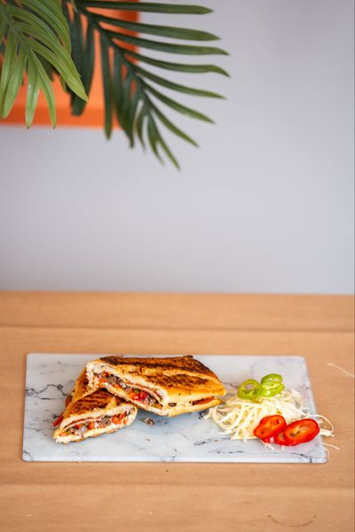 Kavurmalı Mix Tost