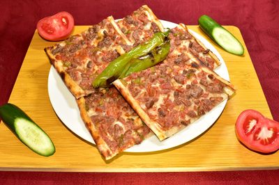 Kuşbaşılı Pide