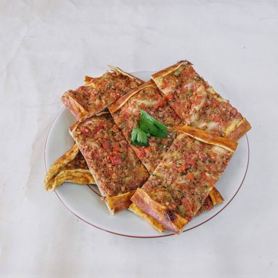 Kaşarlı Sucuklu Pide (Küçük)