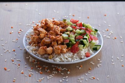 Tavuk Soteli & Salatalı Pilav