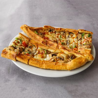 Mantarlı Kaşarlı Pide