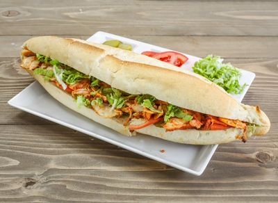 Tam Ekmek Arası Tavuk Döner