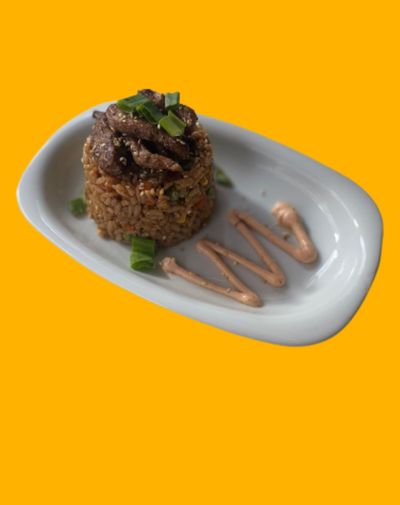 Tavuklu Çin Pilavı (300 gr.)