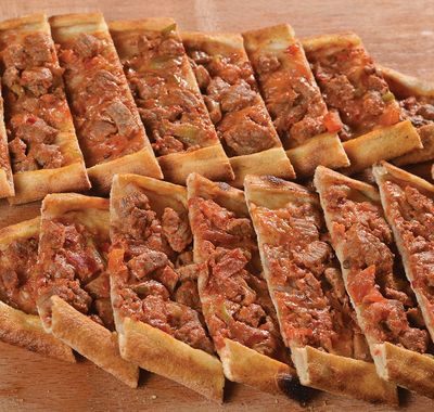 Kuşbaşılı Pide