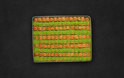 Fıstıklı Özel Baklava (1 kg.)