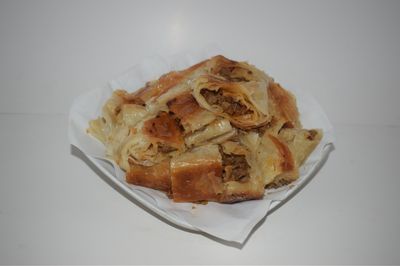 Kıymalı Kol Böreği