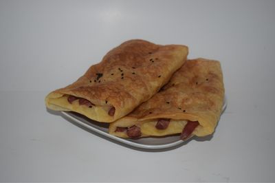Sosisli Börek