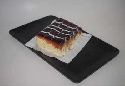 Karamelli Trileçe