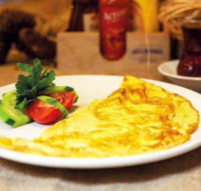 Kaşarlı Omlet