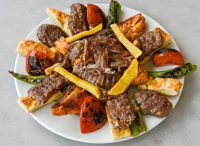 Karışık Kebap