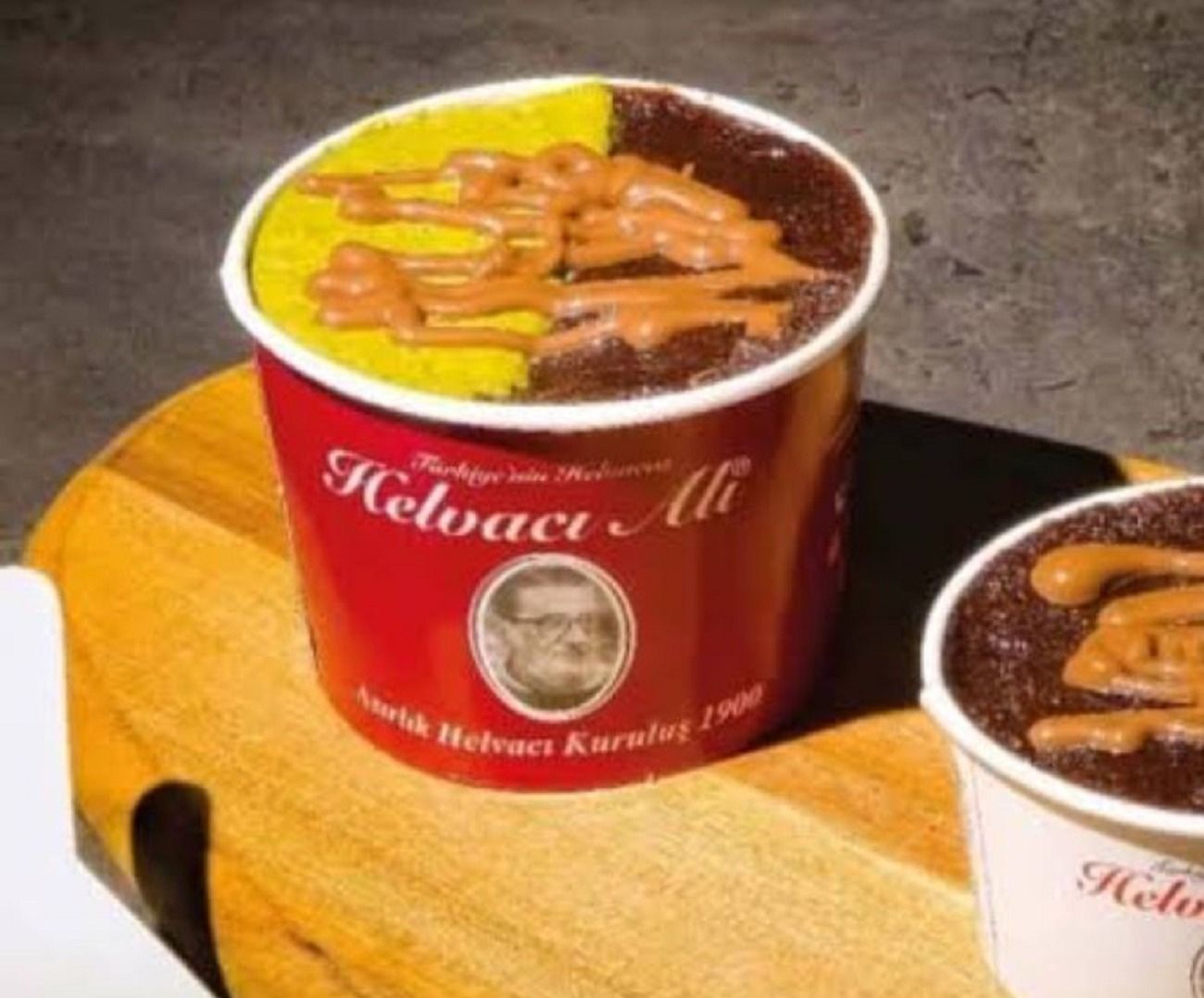 Dondurmalı Dubai Çikolatalı İrmik Helvası (Büyük Boy)