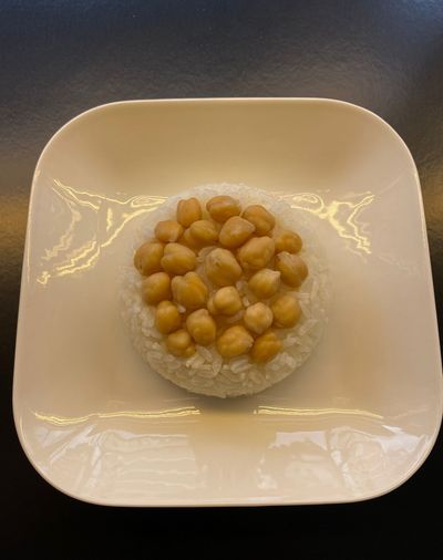 Nohutlu Pirinç Pilavı & Turşu