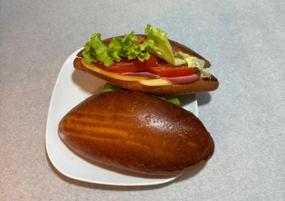 Kaşar Salamlı Soğuk Sandviç