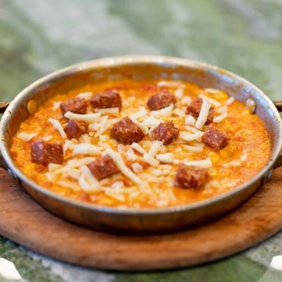 Sucuklu Kaşarlı Menemen