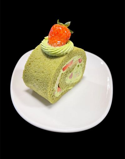 Fıstıklı Swiss Roll