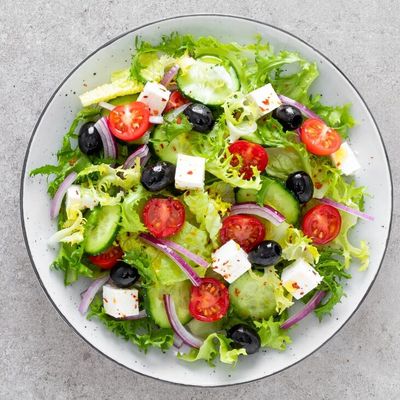 Peynirli Salata