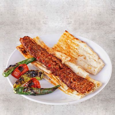 Yoğurtlu Adana Kebap