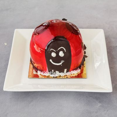 Uğur Böceği Pasta (4-6 Kişilik)