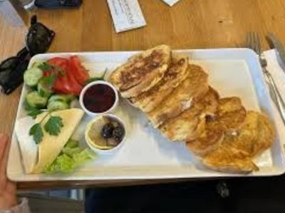 Yumurtalı Ekmek Tabağı