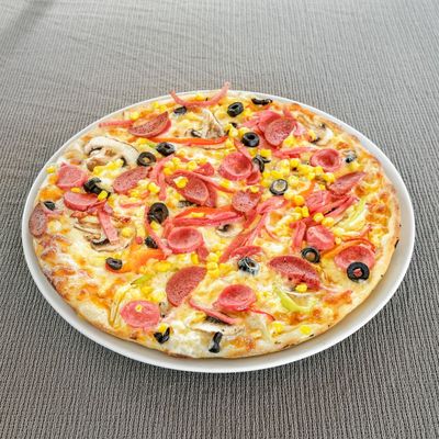 Sucuklu Pizza