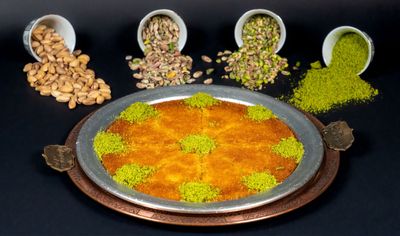 Peynirli Künefe (4 Kişilik)