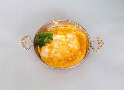 Kaşarlı Yumurta