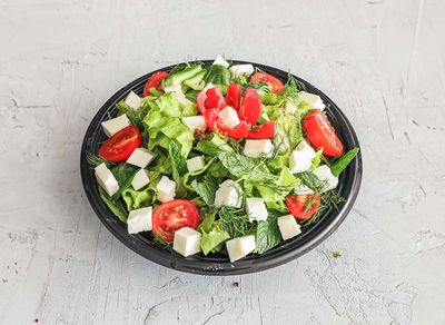 Beyaz Peynirli Salata