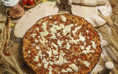 Kaşarlı Lahmacun